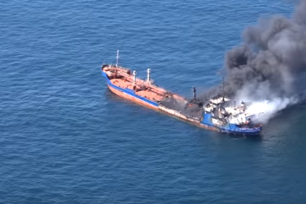 Pożar zbiornikowca na Morzu Kaspijskim [VIDEO]